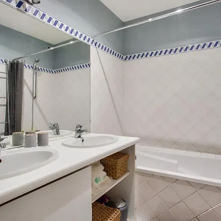 Echappee Nantaise Pour 4 Personnes Apartament