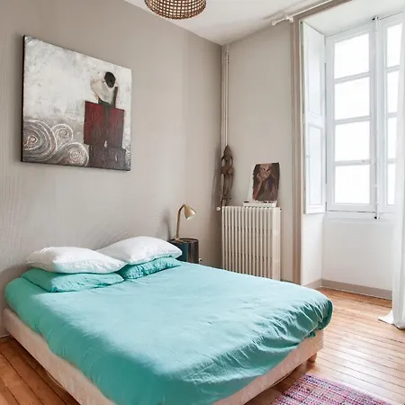 Echappee Nantaise Pour 4 Personnes * Nantes